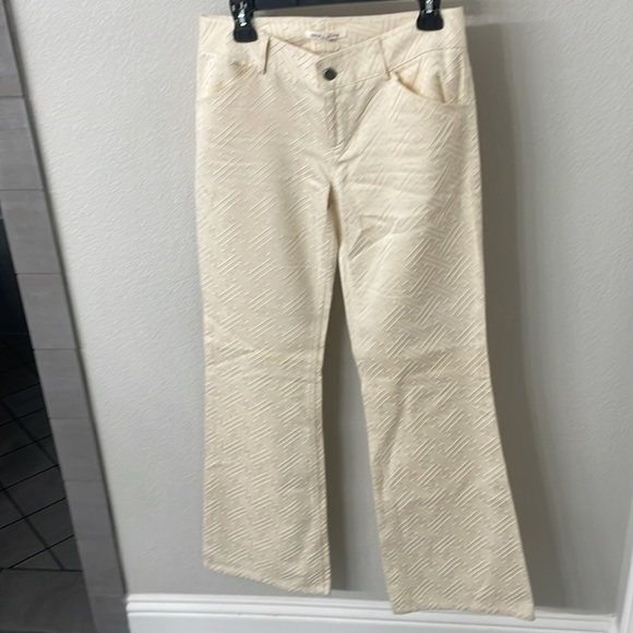 Alice & Olivia cream color pants - Picture 2 of 3